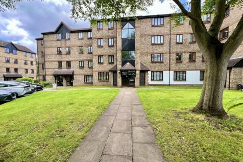 Presented by Clinton Crawford of Ewemove Bexley an