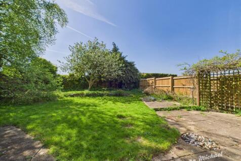 CAM03218G0-PR0625-STILL016