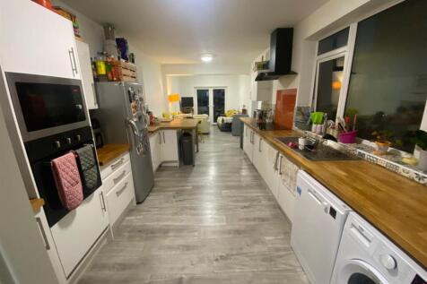 Kitchen 58 CG.jpg