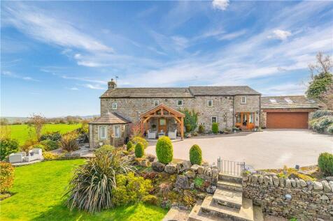 Lower Whitewell Barn