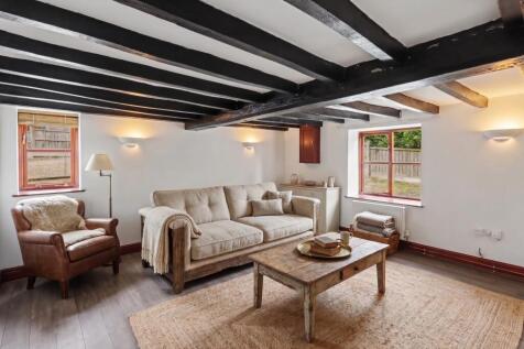 First reception room staged