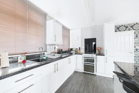 Open Plan Kitchen/Living Room