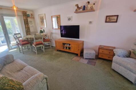 Sitting Room + Dining Room