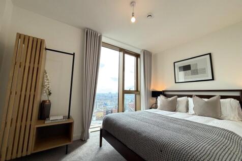 Situated in the highly sought-after South Central development on Essex Street, this beautifully presented two-bedroom, two-bathroom apartment offers stylish city living in a prime location.