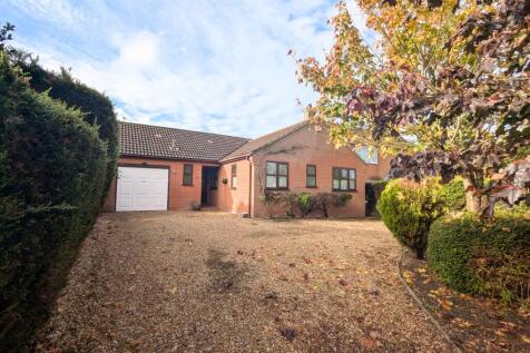 4 Bedroom Bungalow in LN5 0NL