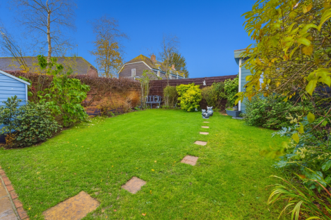 DEEC8C11-2CF9-4834-9D44-4F13478169CB