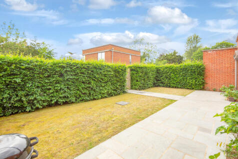 South-West Facing Garden