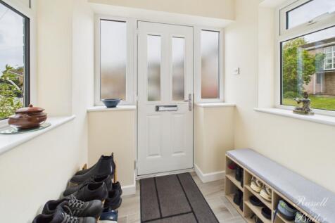 CAM01995G0-PR0354-STILL017