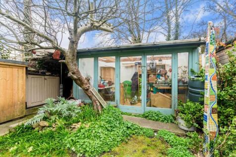 Workshop/Outbuildings