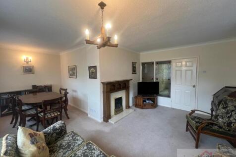 WhatsApp Image 2024-09-10 at 21.32.30 (8).jpeg