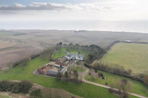 Highcliffe Manor Aerial-5.jpg