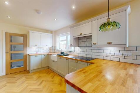 Rowton Road, 43 Kitchen