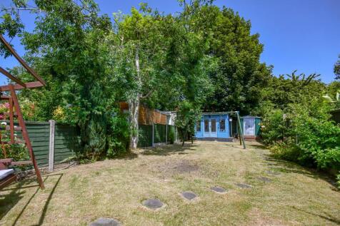 16 Woodfield Avenue-17.jpg