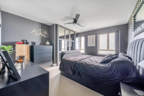 1381289-1-692476c...