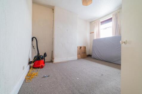 Call 02920 454555 to secure your viewing_13