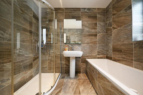 4 bed, 2 bath Detached in Sheffield - Photo 28