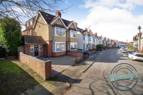 Street scene showing dormer & extension to side_