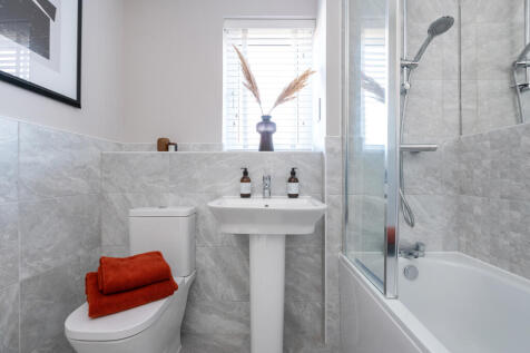 TW_ST_Ockley Park_Harrton_Bathroom