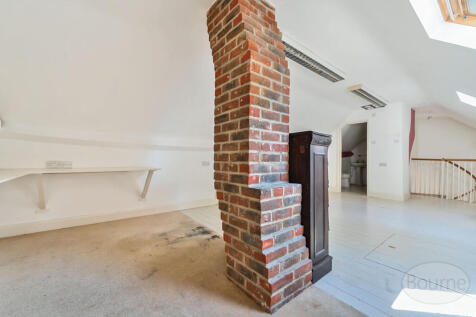 fcb024ea-da92-478...