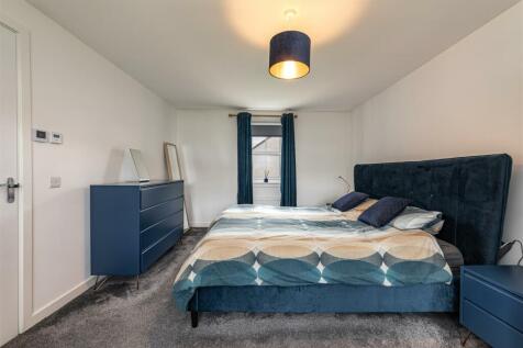 22 Knoll Park Place Galashiels 30.JPG