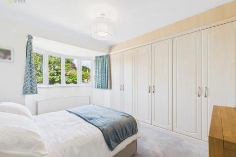 CAM03830G0-PR0206...