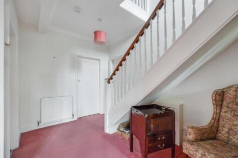 Entrance Hall_1.jpeg