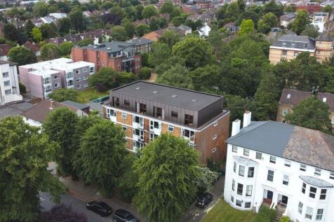 Summerfield, Bromley - 2.jpg