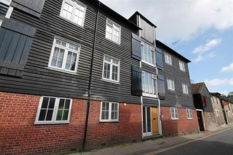 1 Bedroom Flat in CT1 2HY