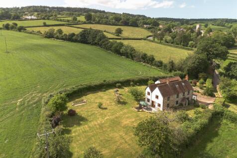 Drone towards Yarcombe.jpg