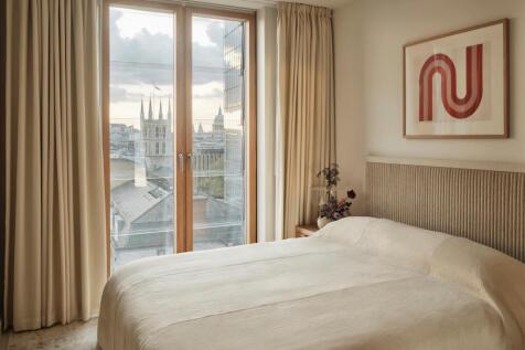 Knight Frank are delighted to present Shard Place - a selection of studios,1,2 & 3 bed apartments. Available August. An exceptional selection of studios,1,2 and 3 bedroom luxury apartments in the newl