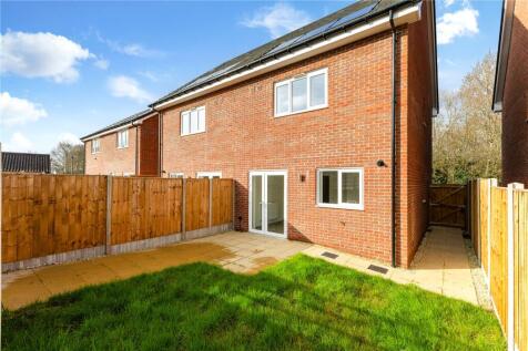 Plot 27