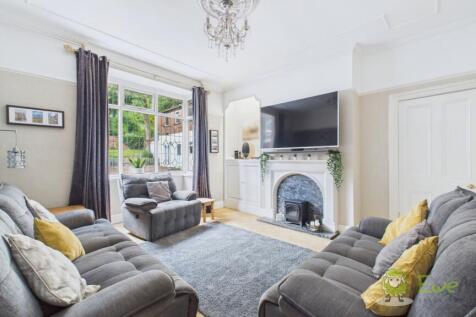 CAM03669G0-PR0031-STILL013