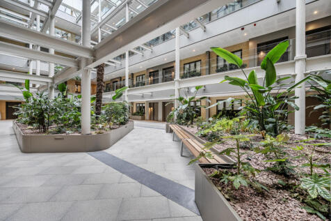 1358514-15-68d6b7...