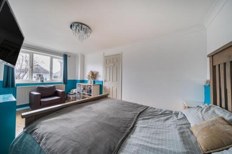 Bedroom / Reception Room