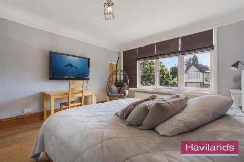 Green Dragon Lane-4.jpg