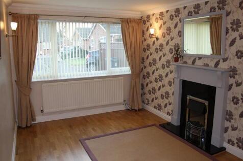 elgin drive - lounge.JPG