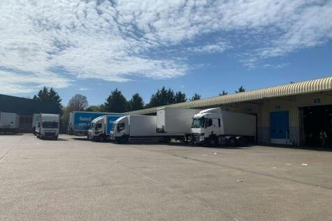 Newmarket 4.jpg