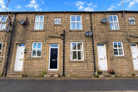 2 Bedroom Terraced in OL12 8BN