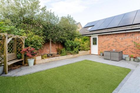 4 Brook Gardens Langford 73.jpg
