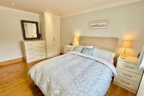 PHOTO-2025-06-05-23-24-41 (18).jpg