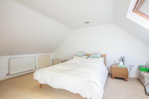 7 bed, 4 bath Detached in Sheffield - Photo 29