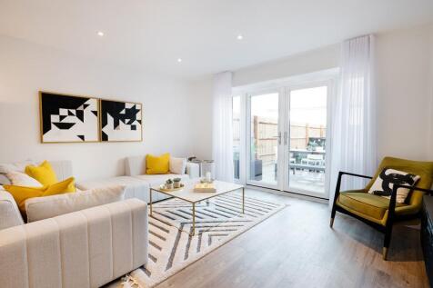 Farehurst Park, 2 bedroom home, Living