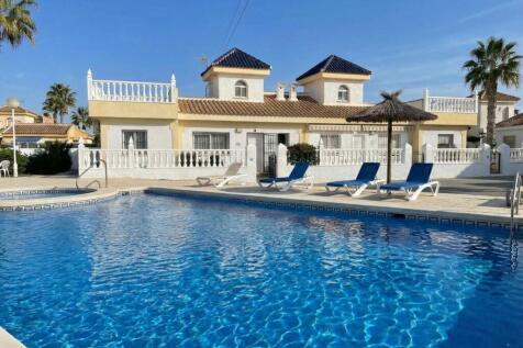 Ciudad Quesada Blue Top Townhouse