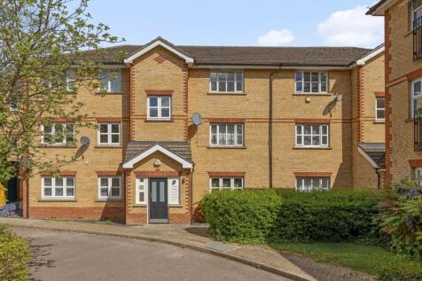 27 Lyric Mews, SE26 - 11.jpg