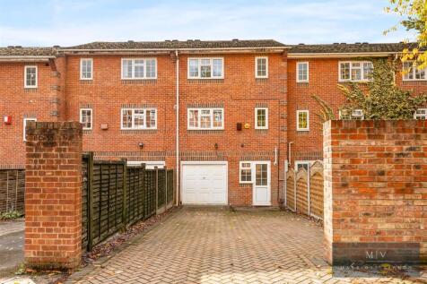 Spindlewood Gardens 6 MV-19.jpg