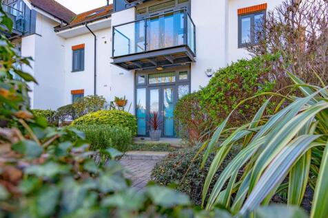 Private Front Entrance