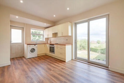 Kitchen dining space