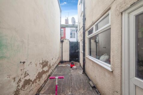 Property Image 16