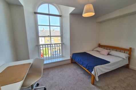 3 Bedroom House in S10 1GQ
