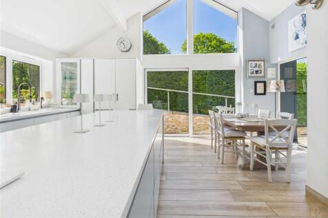 kitchen/family room 2